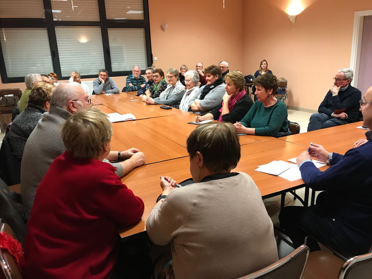Réunion des membres de l'association Cap Sur L'Espoir